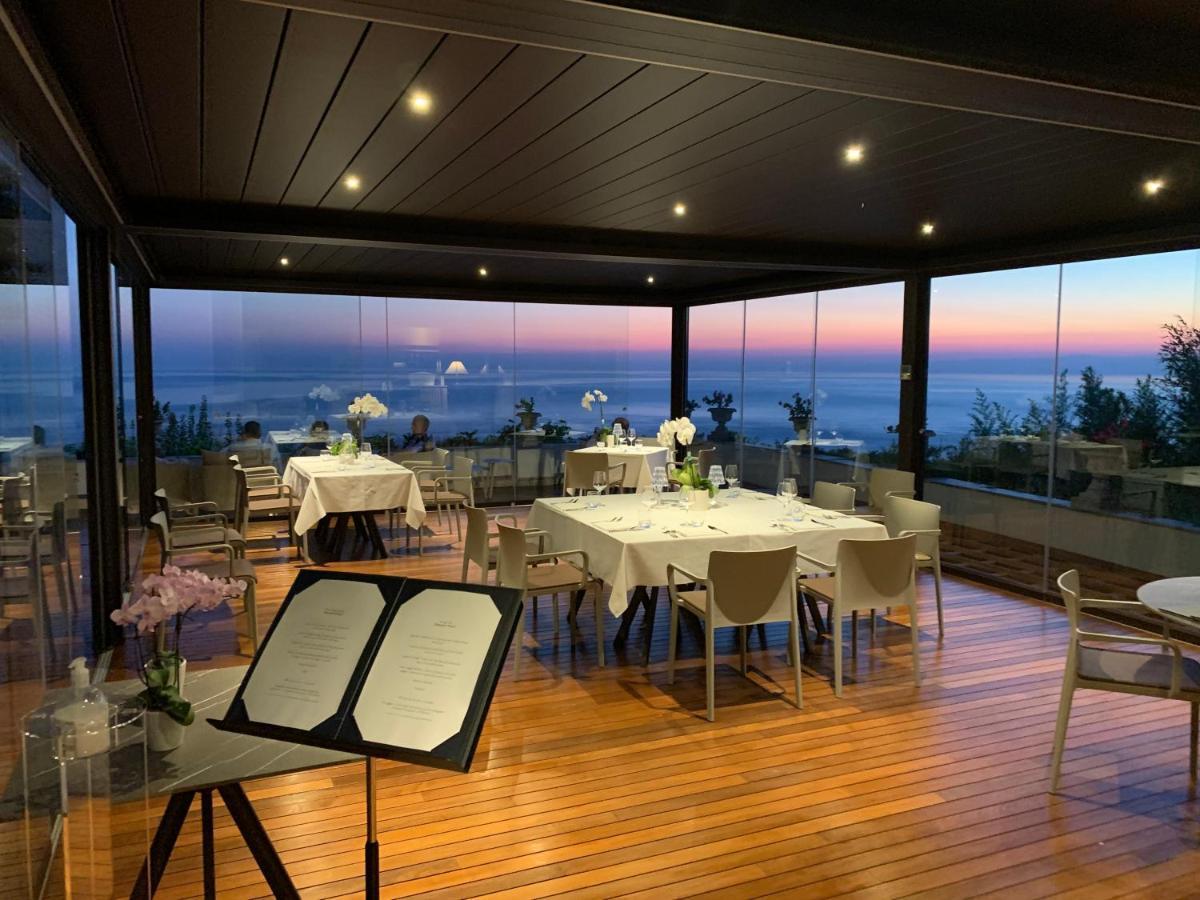 Villa Riviera Resort ラヴァーニャ エクステリア 写真