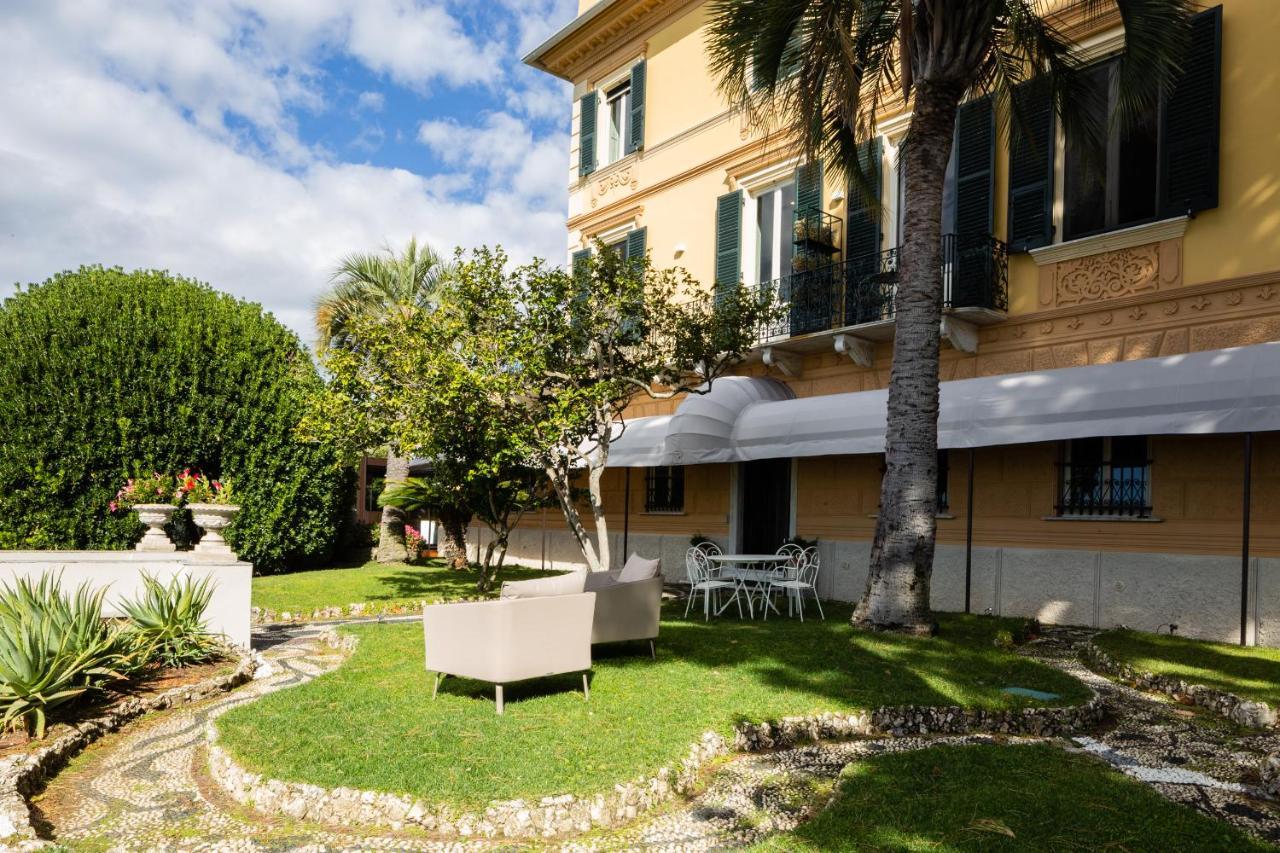 Villa Riviera Resort ラヴァーニャ エクステリア 写真