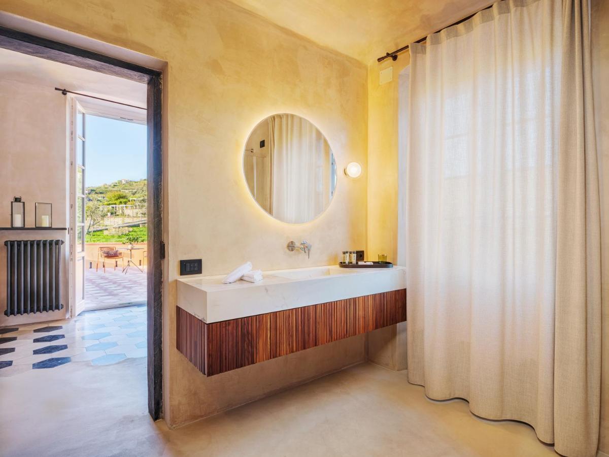 Villa Riviera Resort ラヴァーニャ エクステリア 写真