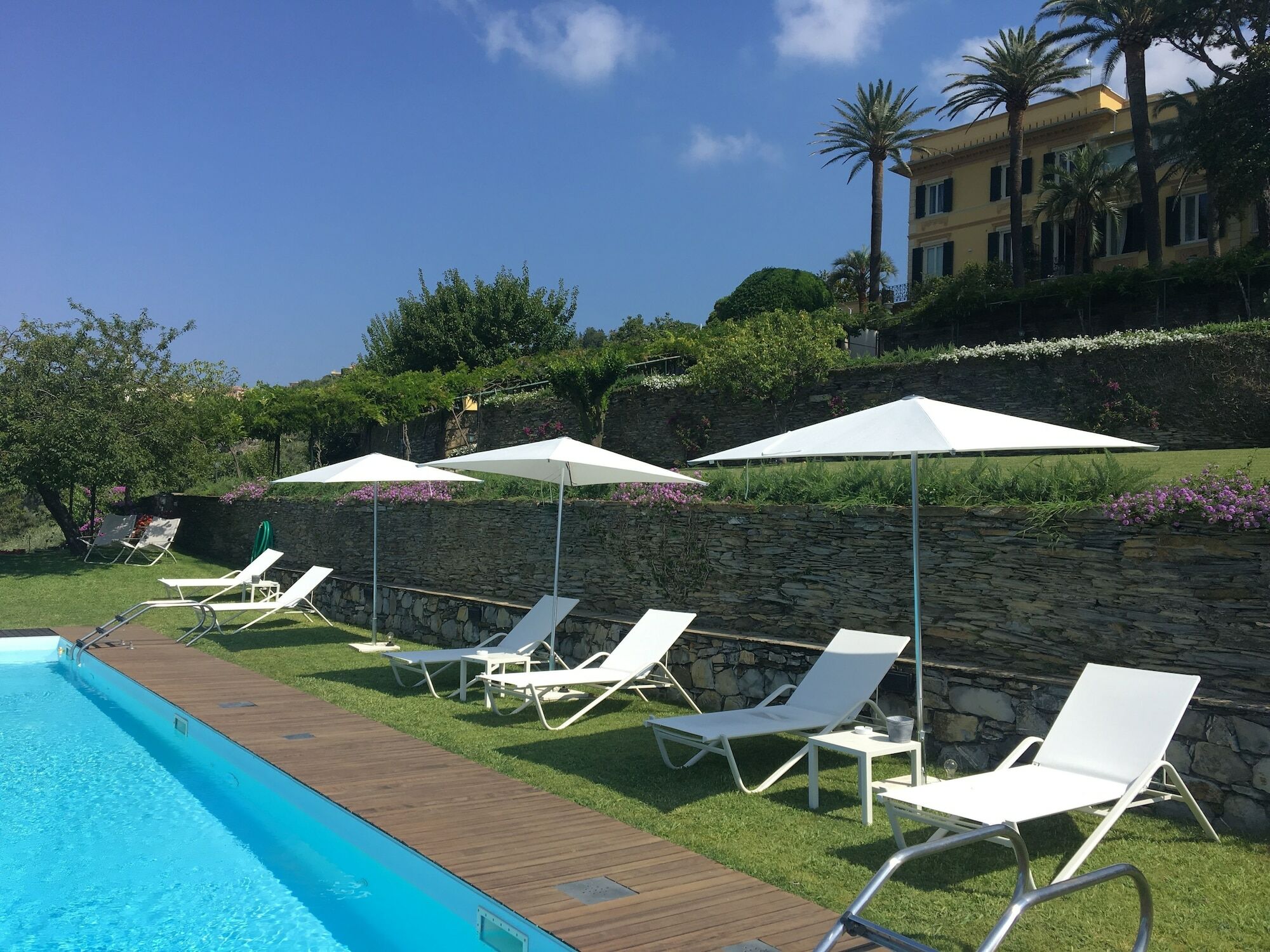 Villa Riviera Resort ラヴァーニャ エクステリア 写真